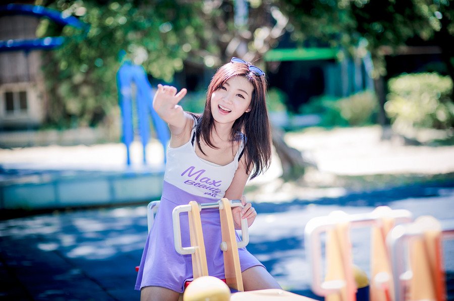 “这就有点儿荒唐了吧，老先生，就算为财，也不该编造这种东西。”孟达摸索着下巴，心中有些埋怨刘璝，粗人一个，连尾巴都扫不干净。